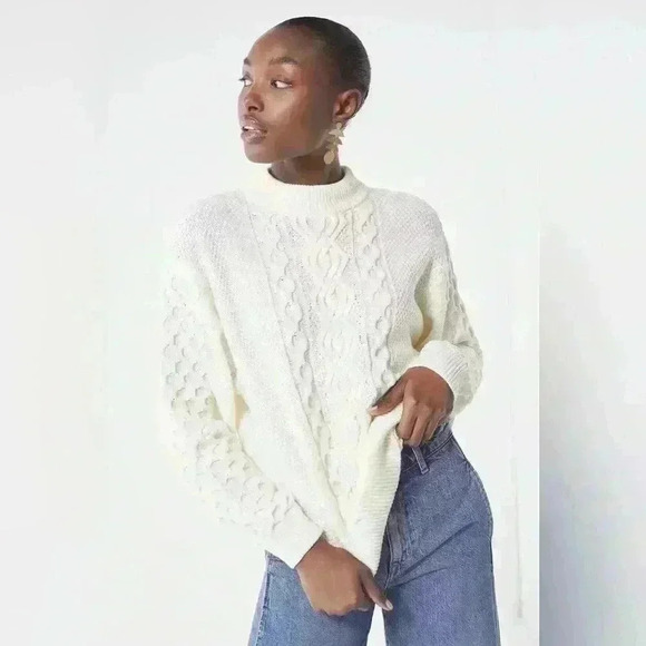 Urban Outfitters Cable Knit Sweater - Picture 1 of 11